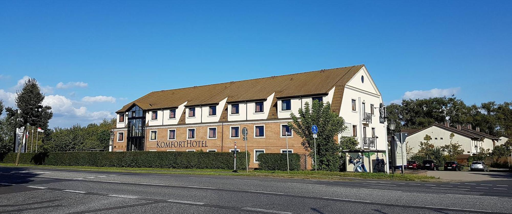 Komforthotel Grossbeeren - Stadt-Gut-Hotel Extérieur photo