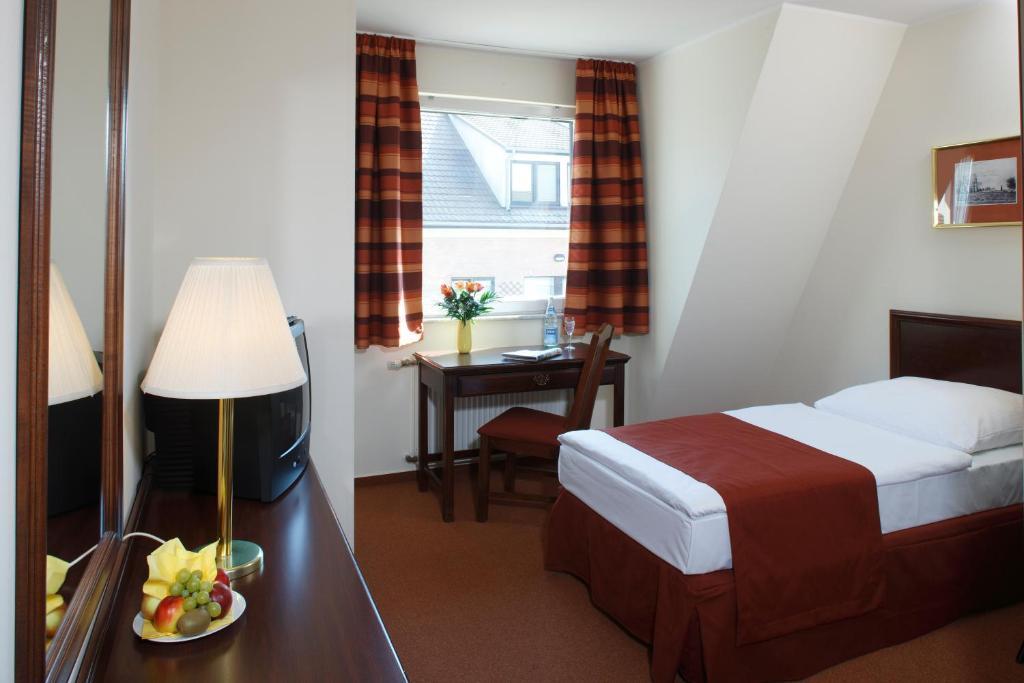 Komforthotel Grossbeeren - Stadt-Gut-Hotel Extérieur photo