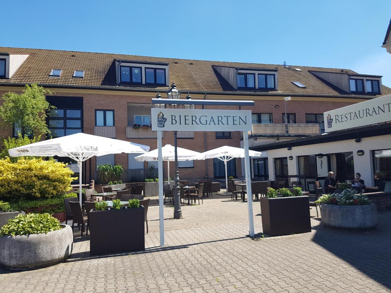 Komforthotel Grossbeeren - Stadt-Gut-Hotel Extérieur photo